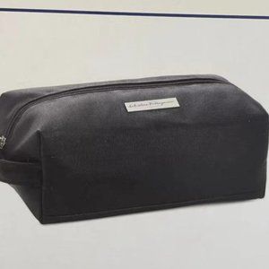 Salvatore Ferragamo toiletry bag pour homme